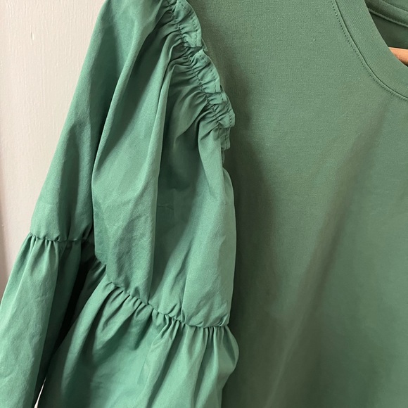 Chico’s Knit And Woven Tiered-Sleeve Top size 0 Small / Medium Envy Green - Picture 4 of 8